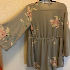 Show me your Mumu Roxy Romper